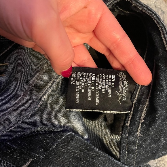 Jeans - Picture 4 of 4